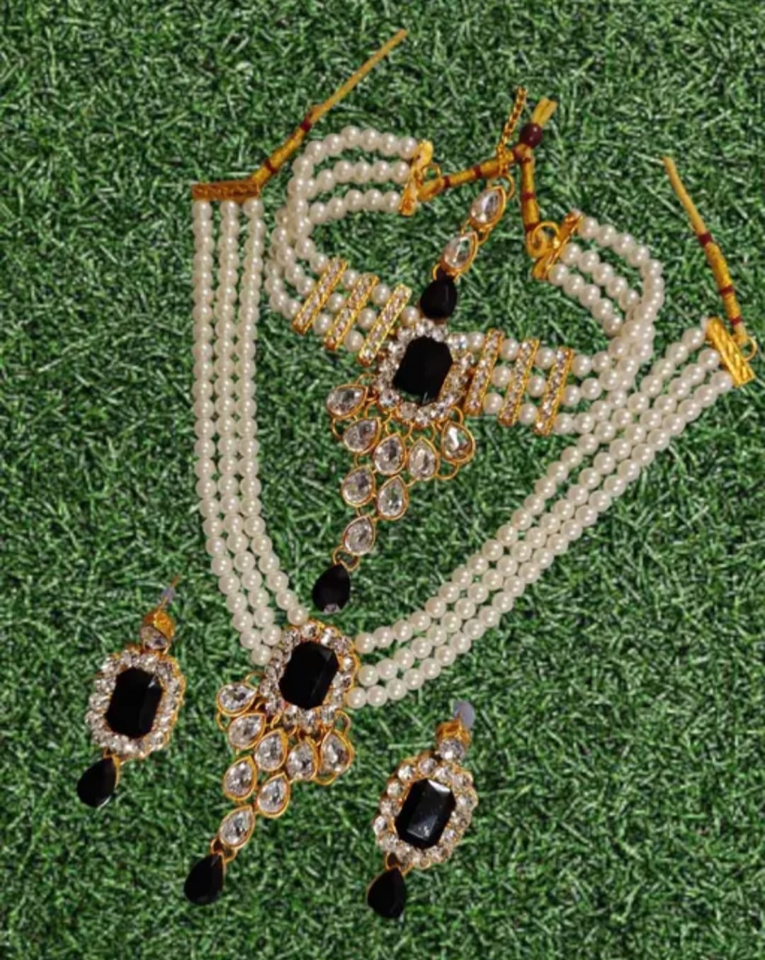 Elegant White Pearl & Black Stone Kundan Choker Necklace Set with Earrings & Maang Tikka