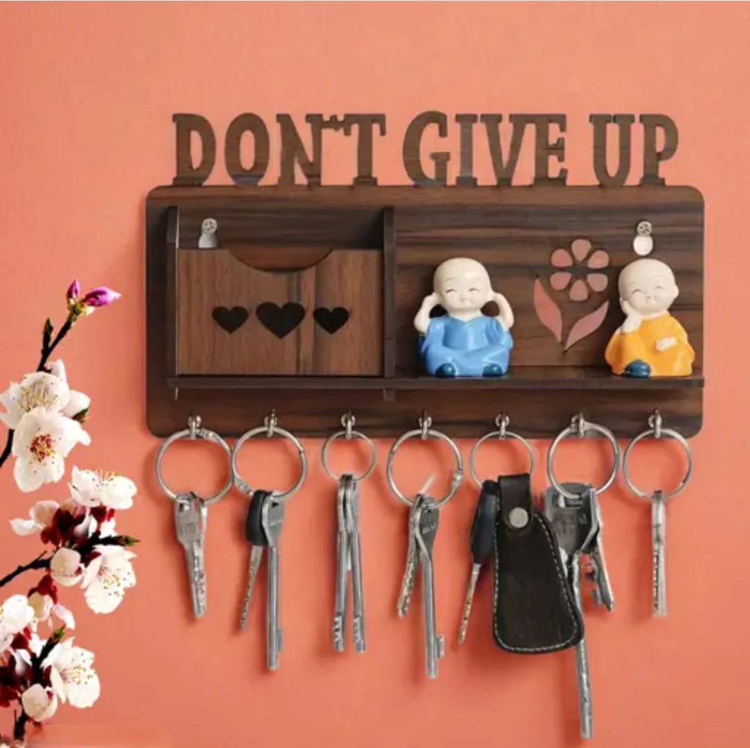 "DON'T GIVE UP" Wooden Key Organizer